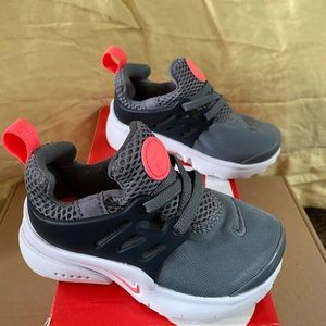 Nike little presto - used like new
